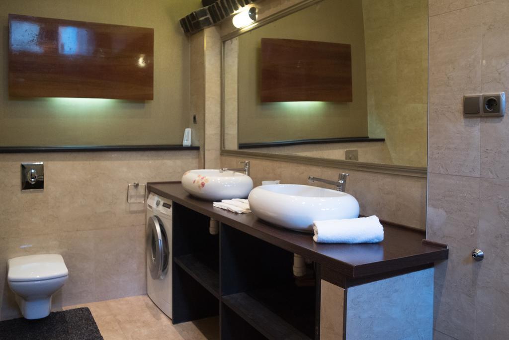 Appartement Inviting Flat In The Heart Of Town à Budapest Extérieur photo