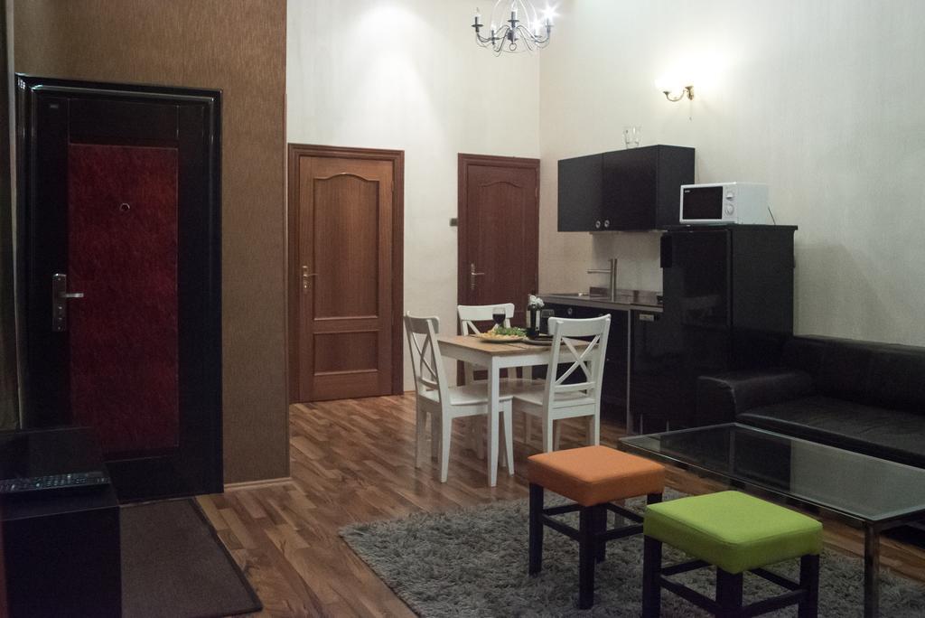 Appartement Inviting Flat In The Heart Of Town à Budapest Extérieur photo