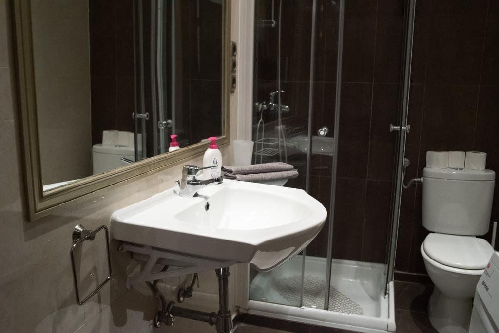 Appartement Inviting Flat In The Heart Of Town à Budapest Extérieur photo