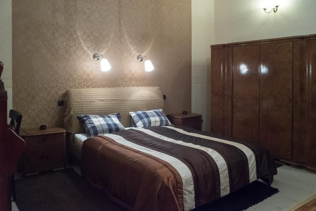 Appartement Inviting Flat In The Heart Of Town à Budapest Extérieur photo